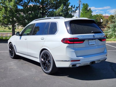 2027 BMW X7 xDrive40i