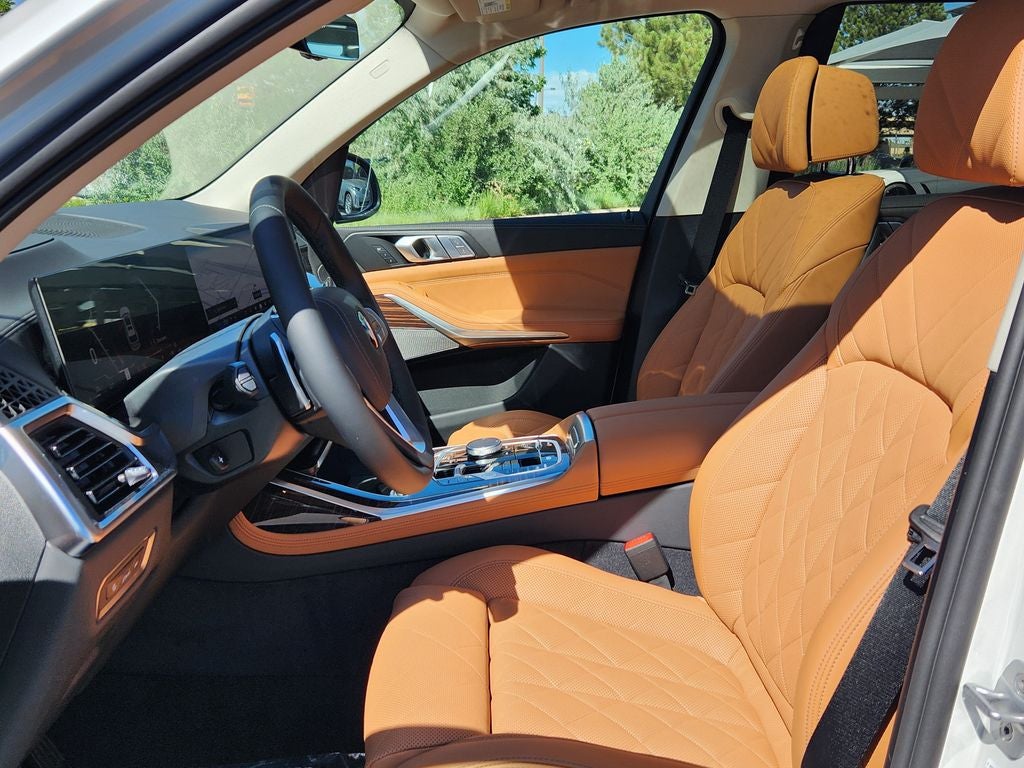 2027 BMW X7 xDrive40i