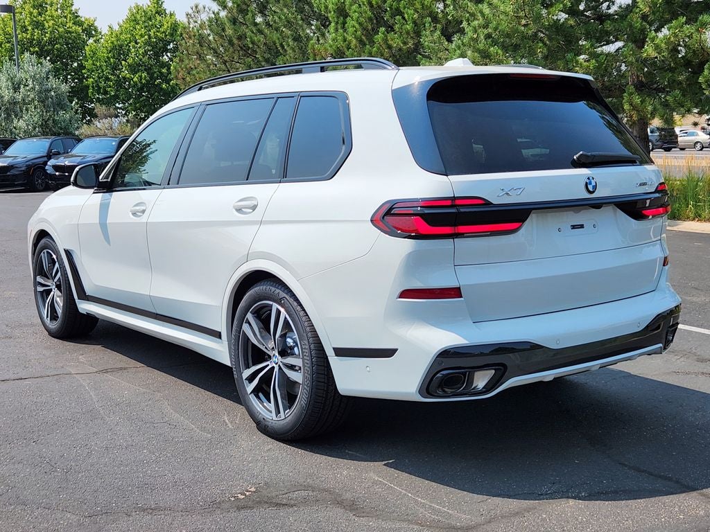 2027 BMW X7 xDrive40i
