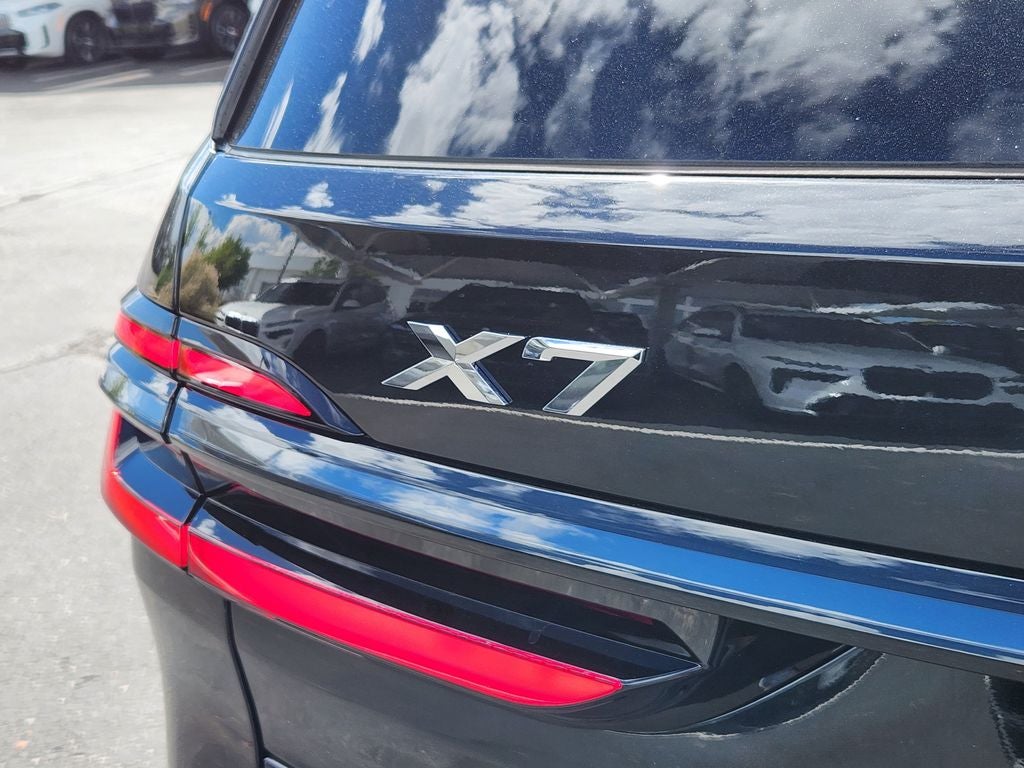 2027 BMW X7 xDrive40i