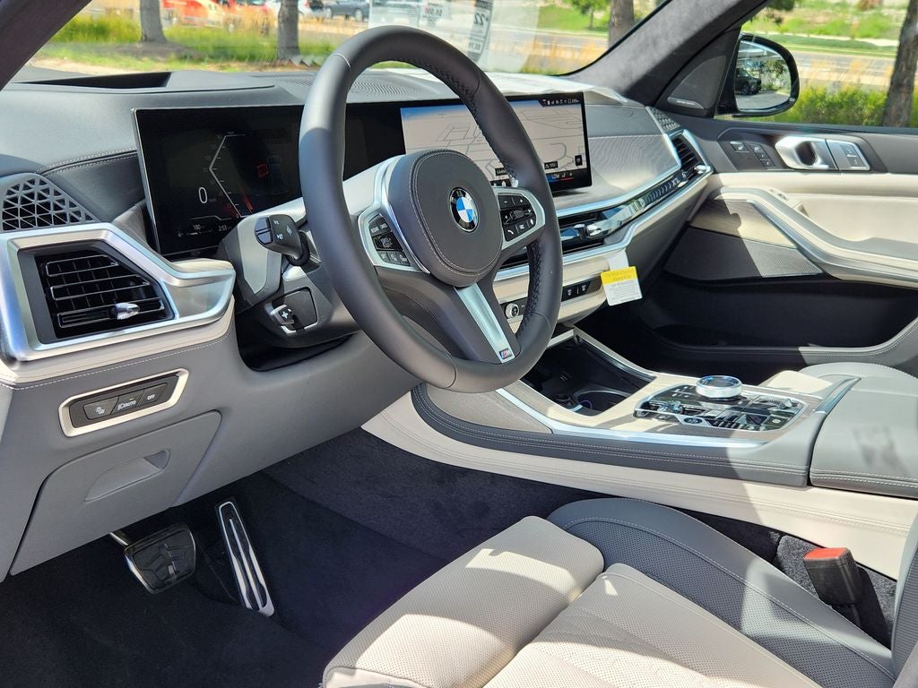2027 BMW X7 xDrive40i