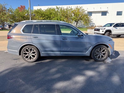 2024 BMW X7 xDrive40i