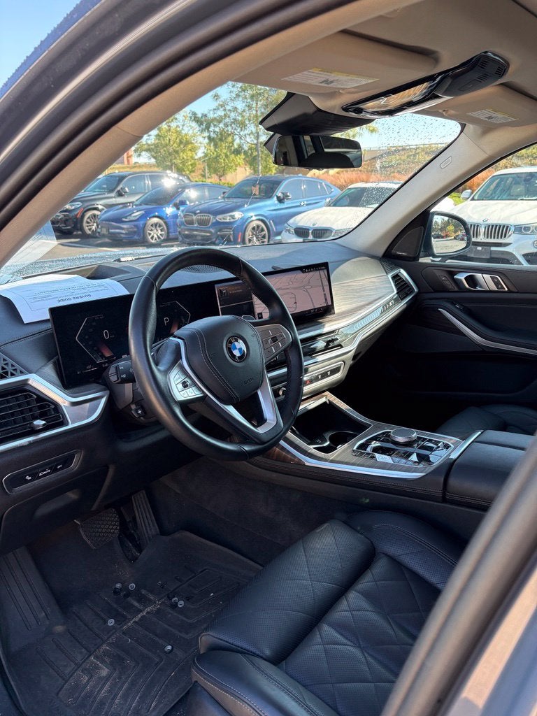 2024 BMW X7 xDrive40i