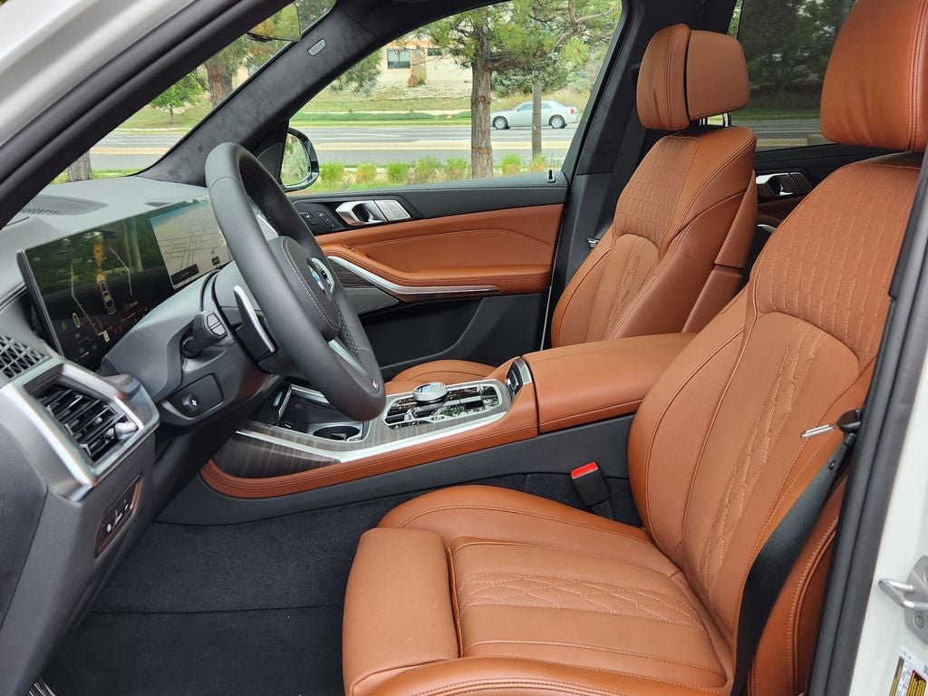 2027 BMW X7 xDrive40i