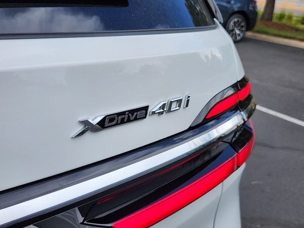 2027 BMW X7 xDrive40i