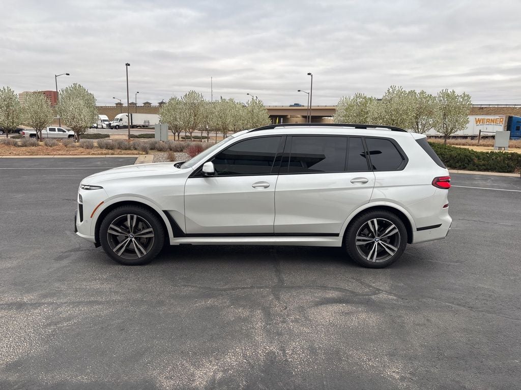 2024 BMW X7 xDrive40i