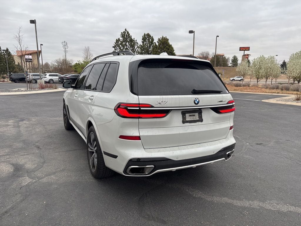 2024 BMW X7 xDrive40i
