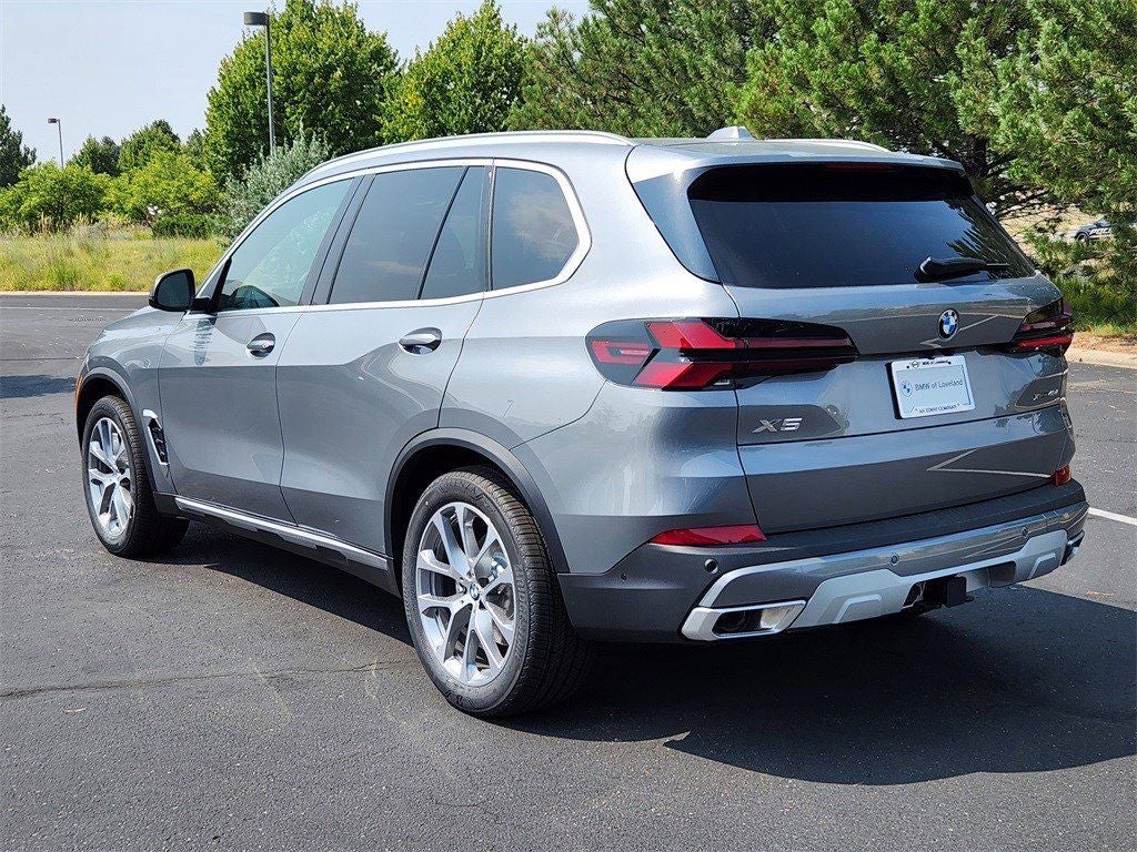 2026 BMW X5 xDrive40i Courtesy Vehicle