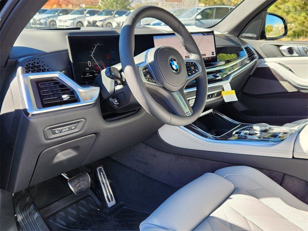 2026 BMW X5 xDrive40i Courtesy Vehicle