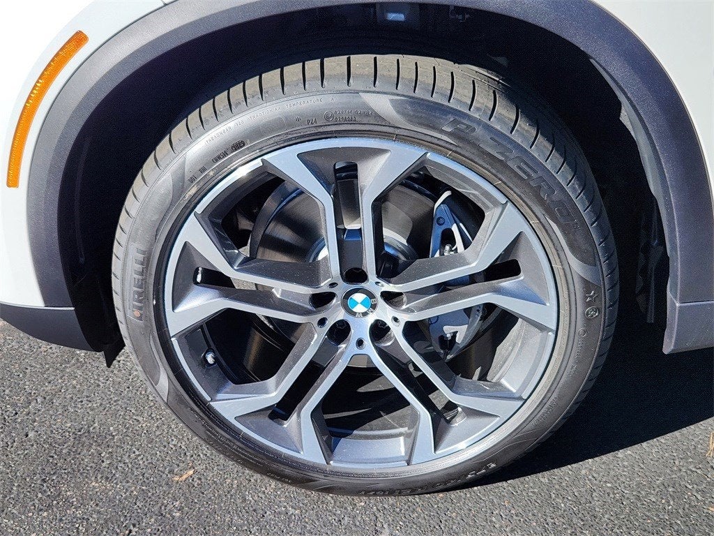 2026 BMW X5 xDrive40i Courtesy Vehicle