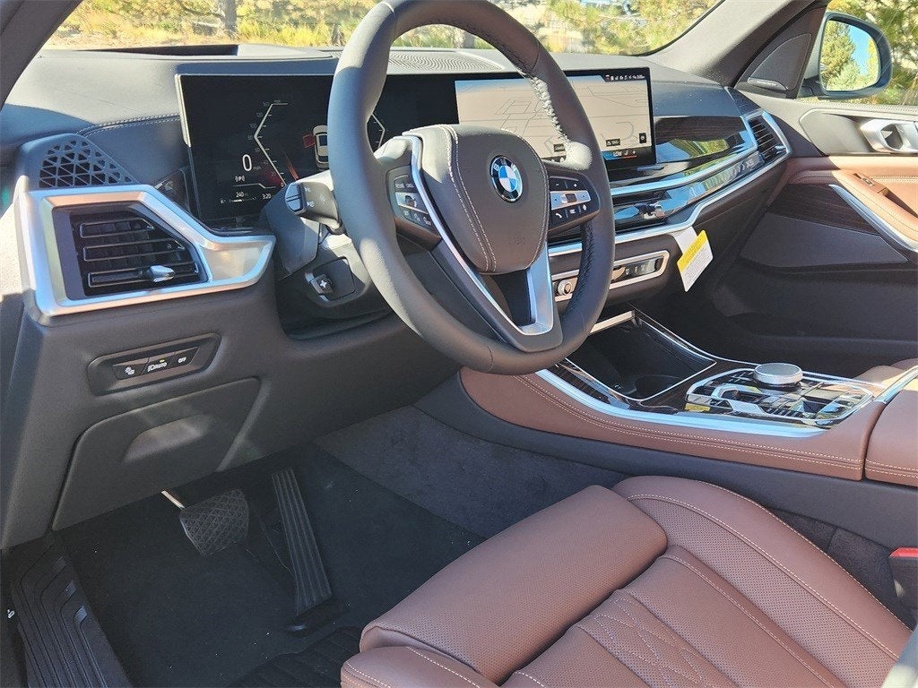 2026 BMW X5 xDrive40i Courtesy Vehicle