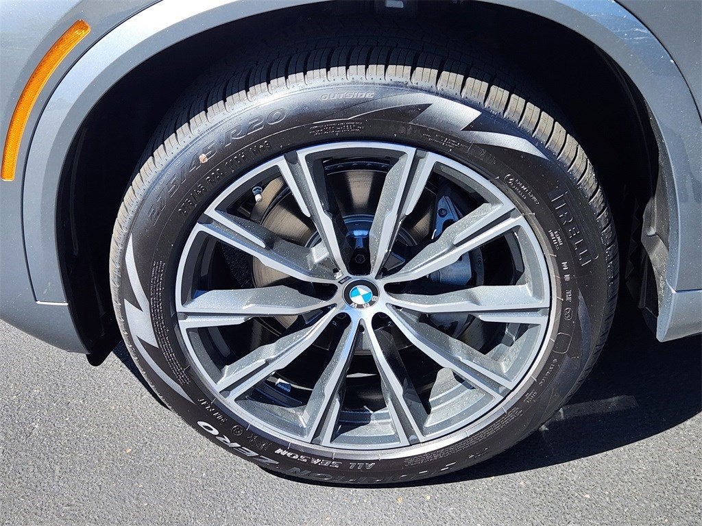 2026 BMW X5 xDrive40i Courtesy Vehicle