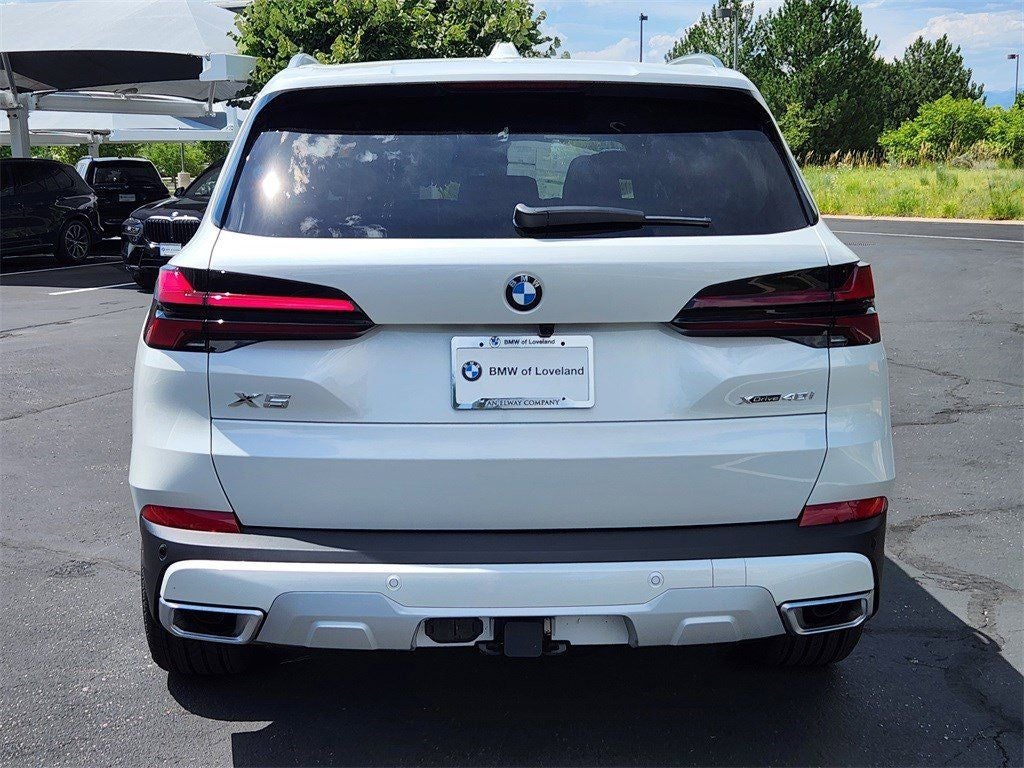 2026 BMW X5 xDrive40i Courtesy Vehicle