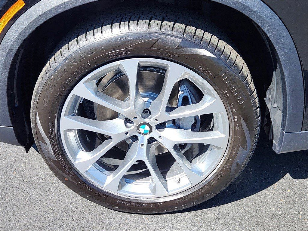 2026 BMW X5 xDrive40i Courtesy Vehicle