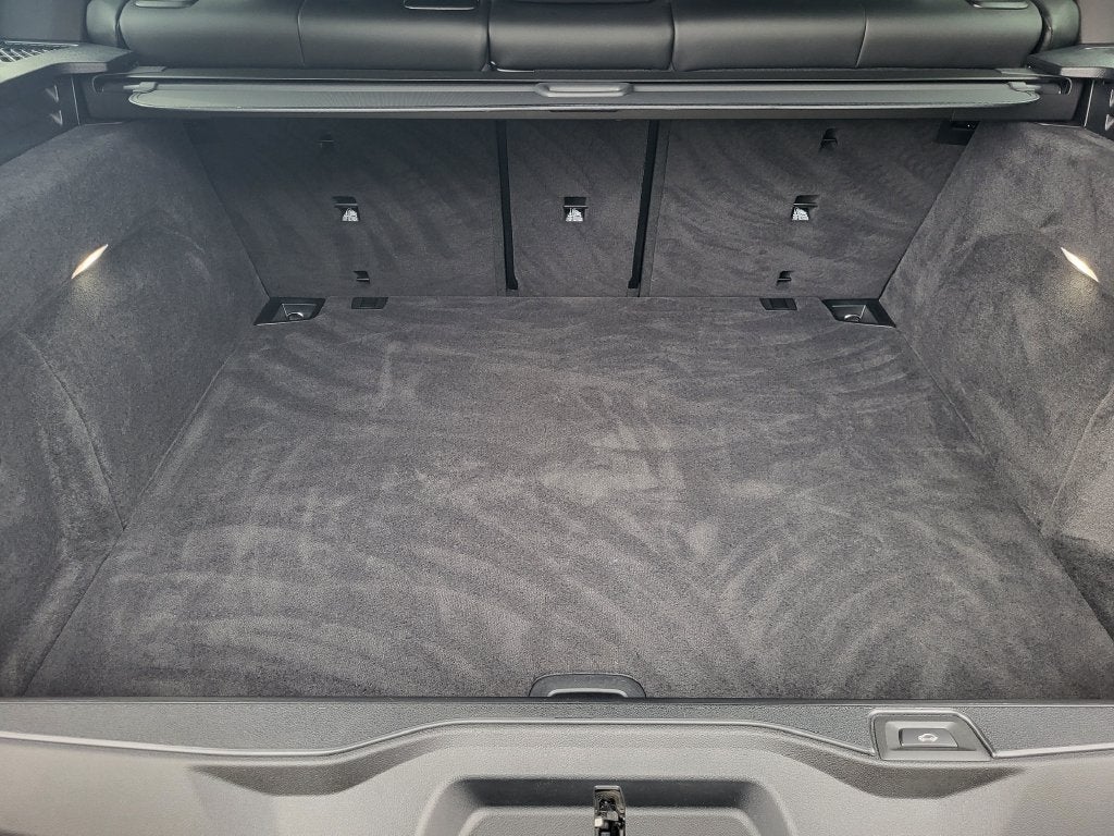 2026 BMW X5 xDrive40i Courtesy Vehicle