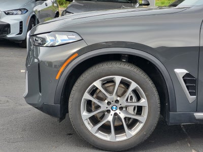 2026 BMW X5 xDrive40i Courtesy Vehicle