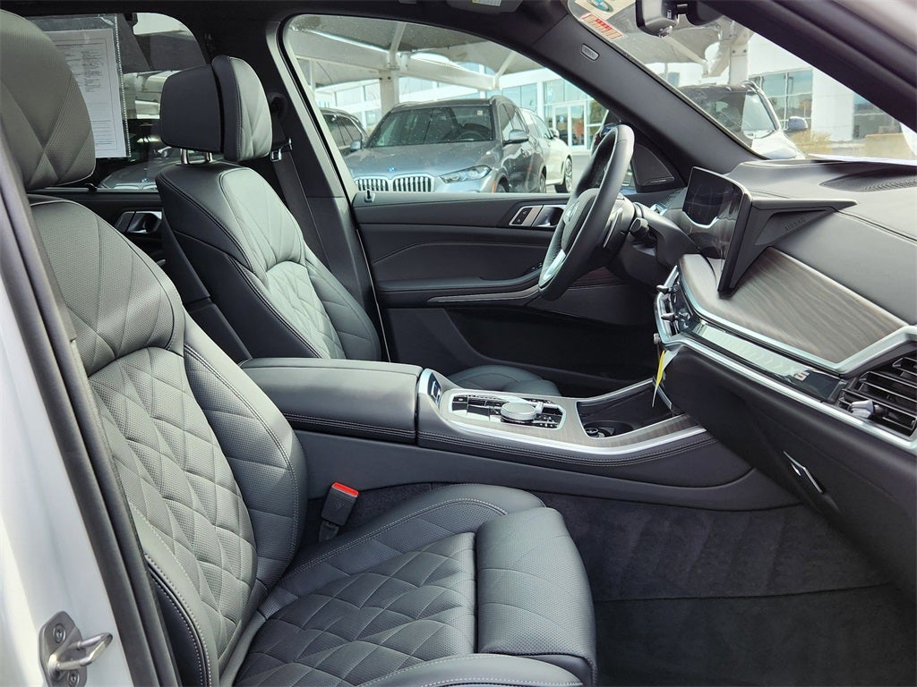 2026 BMW X5 xDrive40i Courtest Vehicle