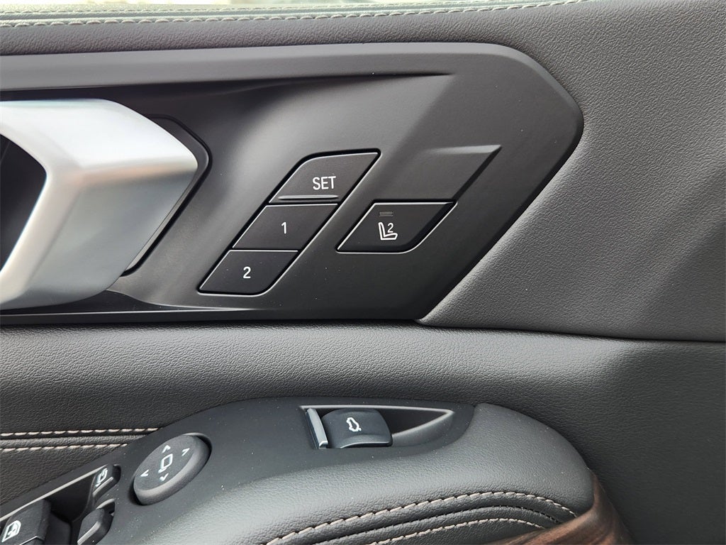 2026 BMW X5 xDrive40i Courtest Vehicle