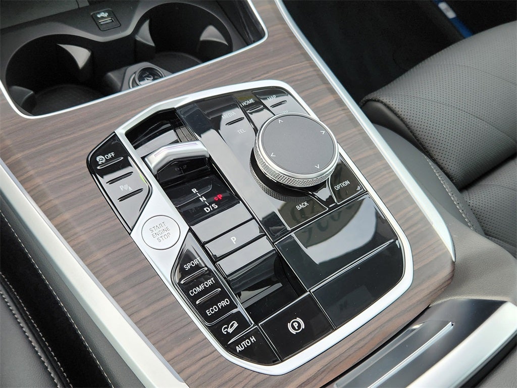 2026 BMW X5 xDrive40i Courtest Vehicle