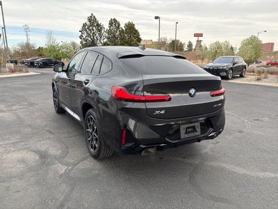2025 BMW X4 xDrive30i