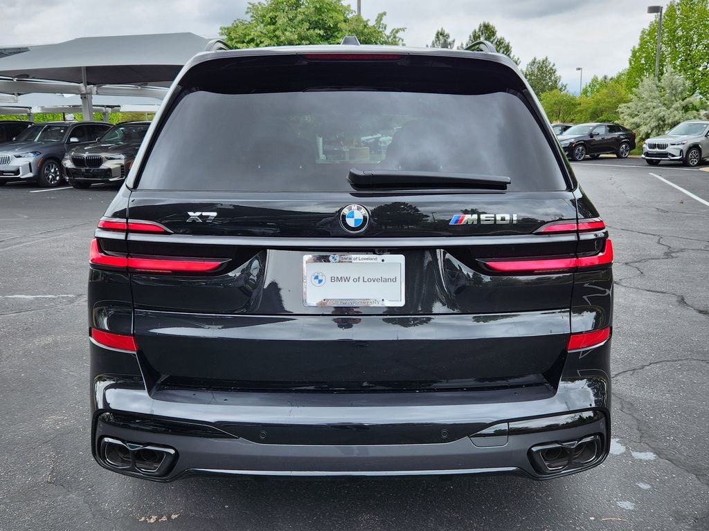 2026 BMW X7 M60i