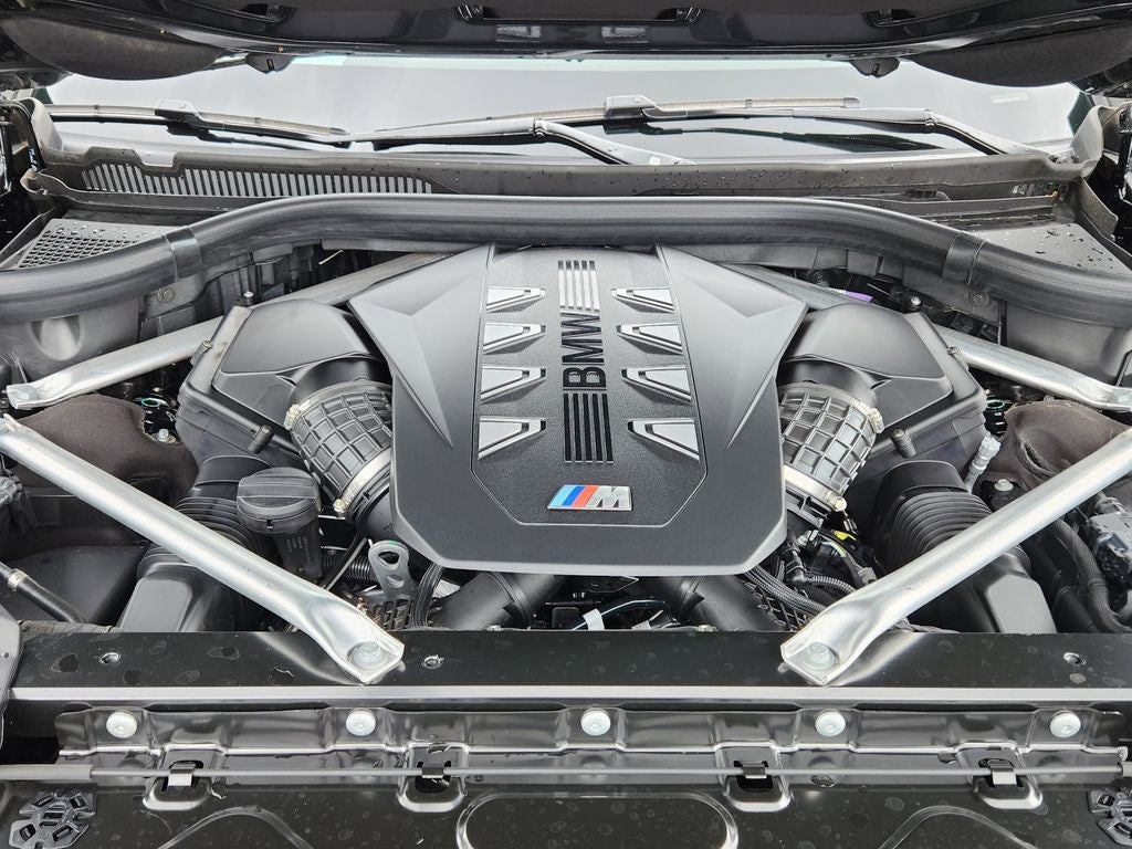 2026 BMW X7 M60i