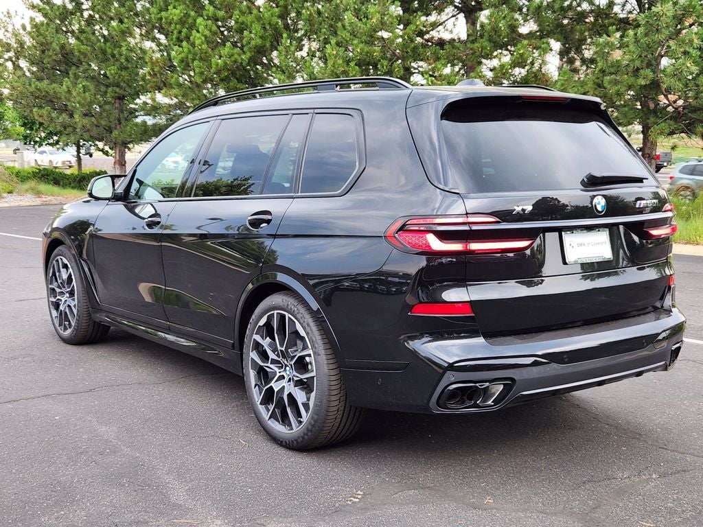 2027 BMW X7 M60i