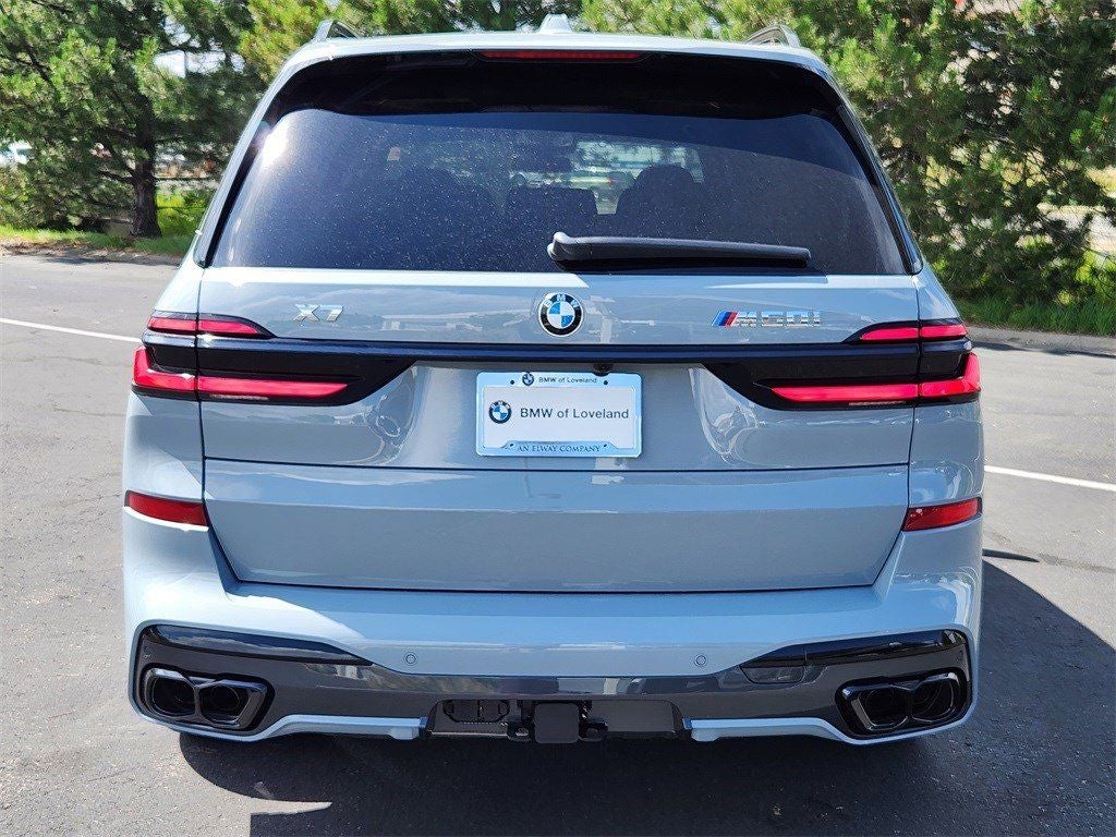 2026 BMW X7 M60i Courtesy Vehicle