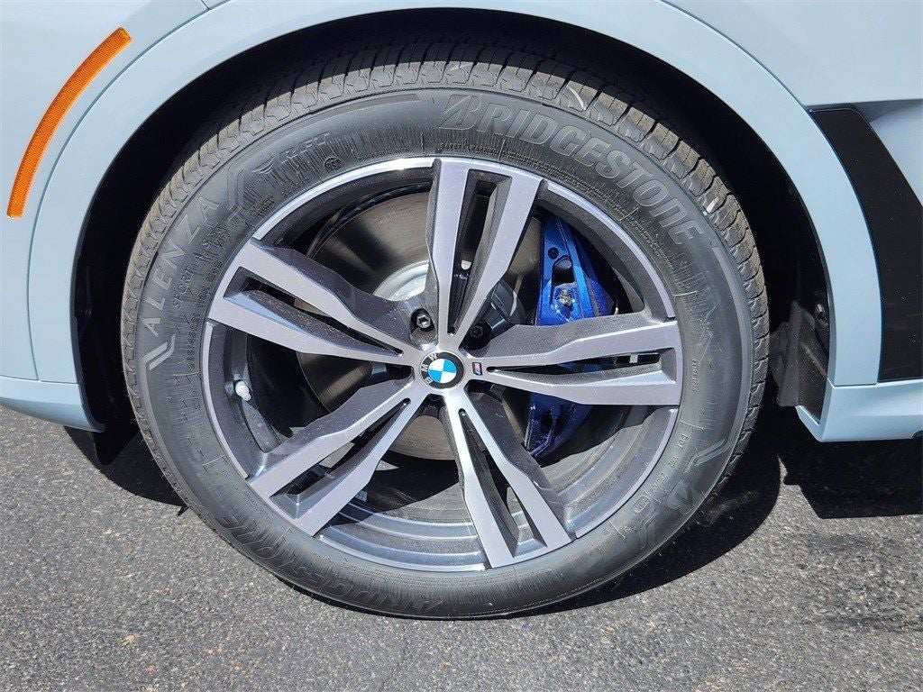 2026 BMW X7 M60i Courtesy Vehicle