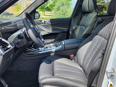 2026 BMW X7 M60i Courtesy Vehicle