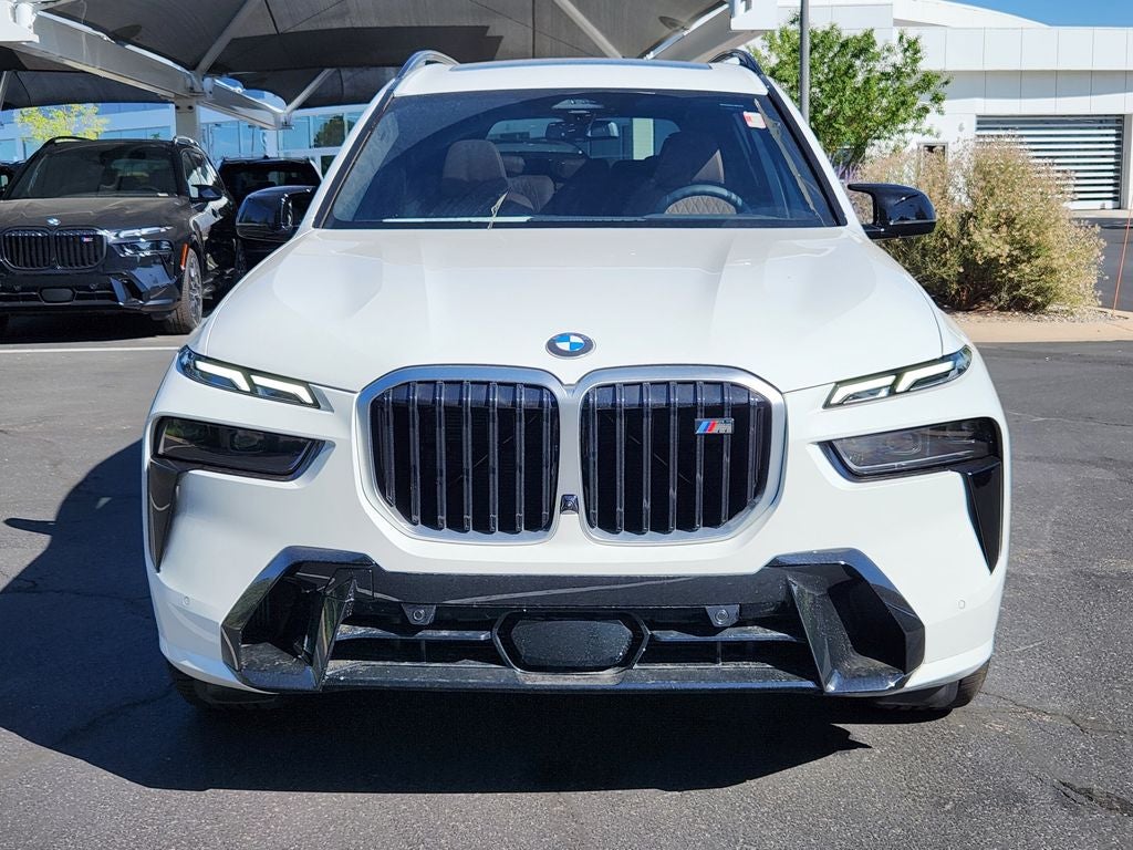 2027 BMW X7 M60i