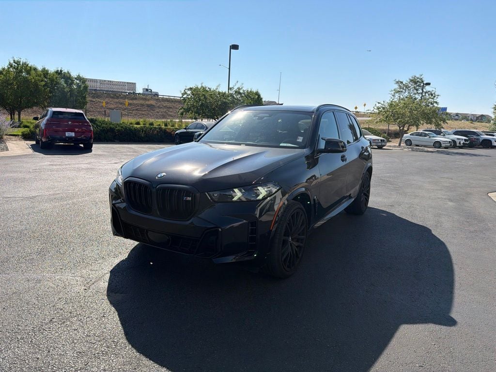 2025 BMW X5 M60i