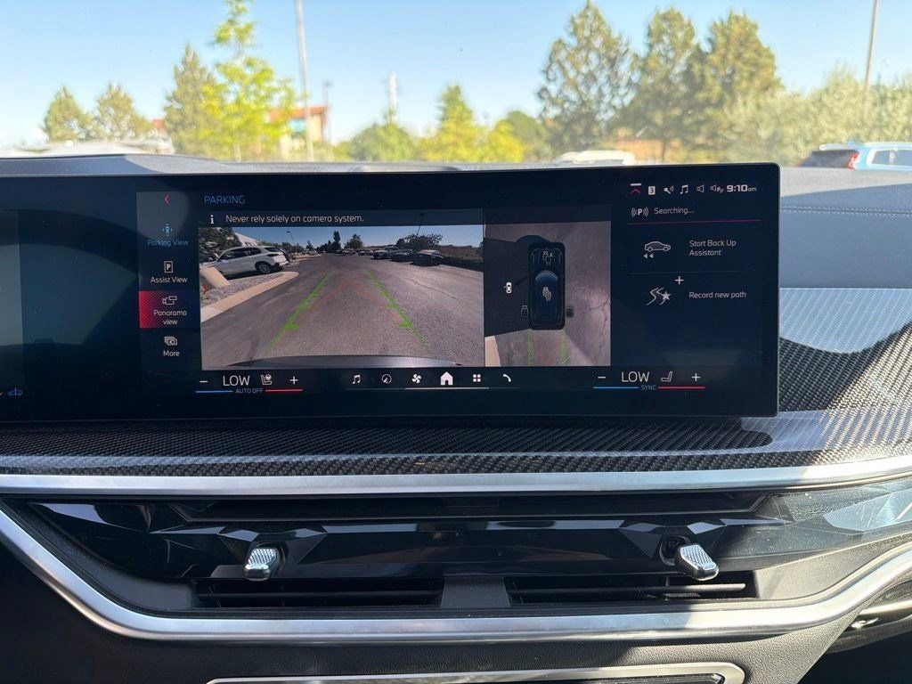 2025 BMW X5 M60i