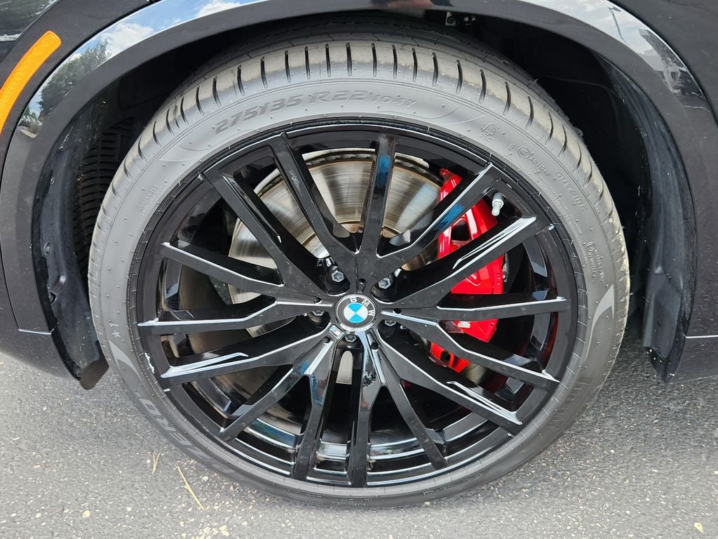 2025 BMW X5 M60i