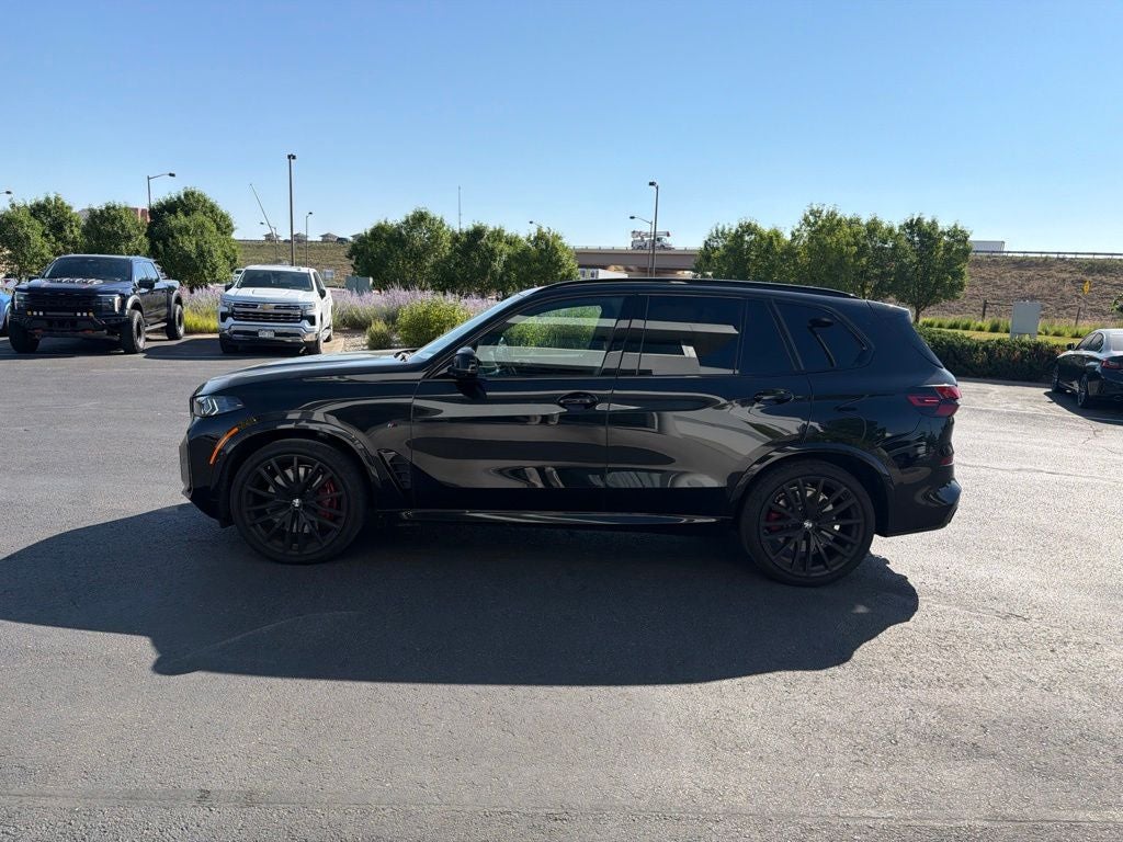 2025 BMW X5 M60i