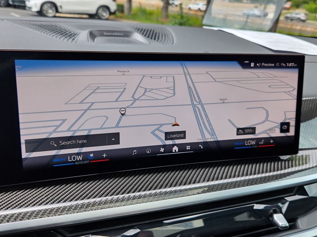 2025 BMW X5 M60i