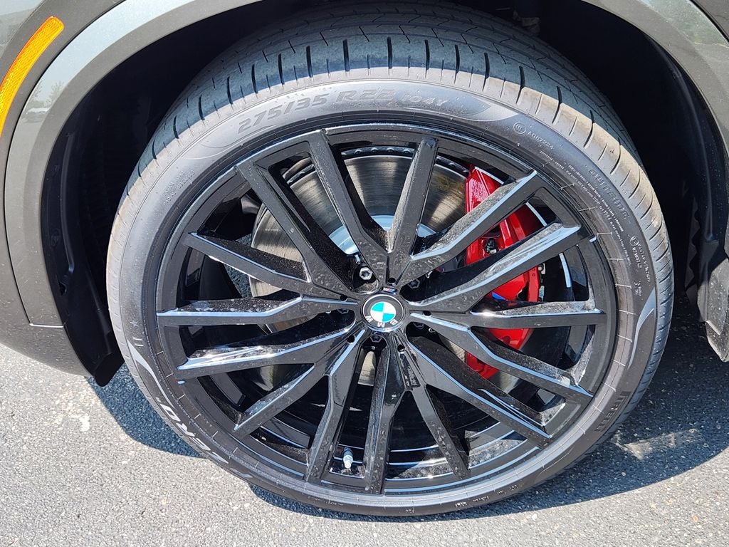 2026 BMW X5 M60i