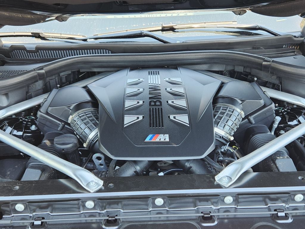 2025 BMW X5 M60i