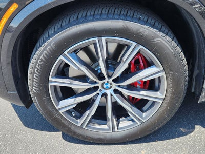 2025 BMW X5 M60i