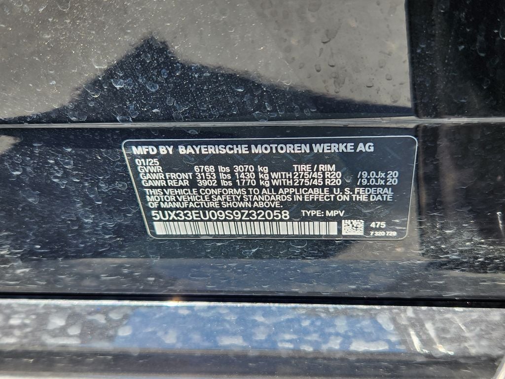 2025 BMW X5 M60i