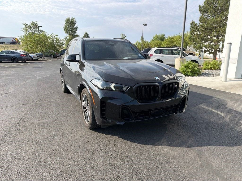 2025 BMW X5 M60i