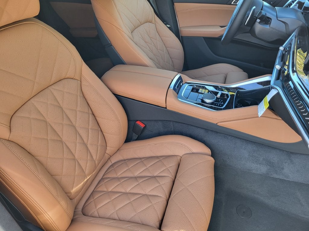 2027 BMW X6 xDrive40i