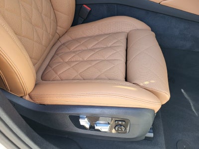 2027 BMW X6 xDrive40i