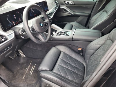2025 BMW X6 xDrive40i