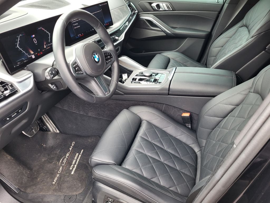 2025 BMW X6 xDrive40i