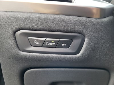 2025 BMW X6 xDrive40i