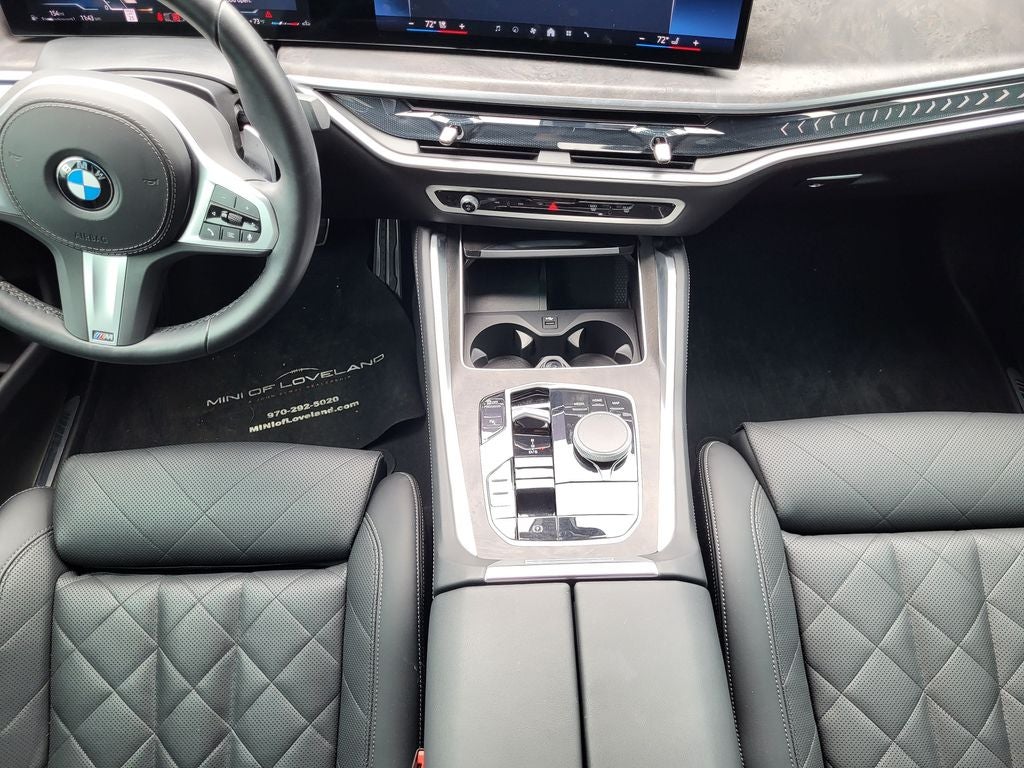 2025 BMW X6 xDrive40i