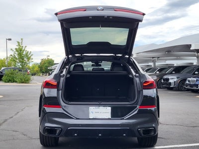 2025 BMW X6 xDrive40i