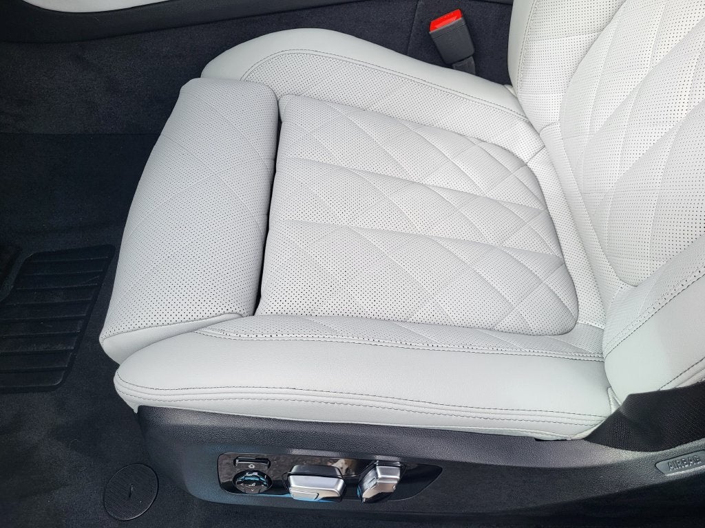 2027 BMW X6 xDrive40i