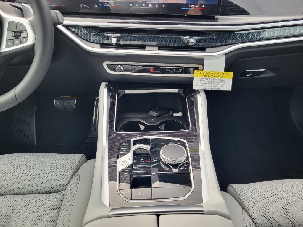 2027 BMW X6 xDrive40i
